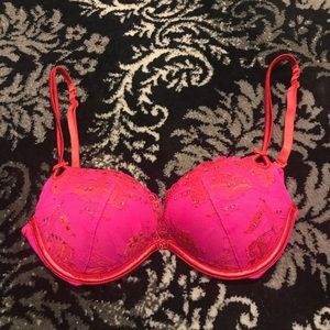Victoria’s Secret bra